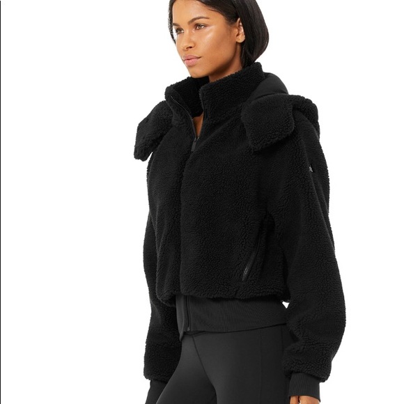 Alo Foxy Sherpa Jacket, New - Picture 2 of 11